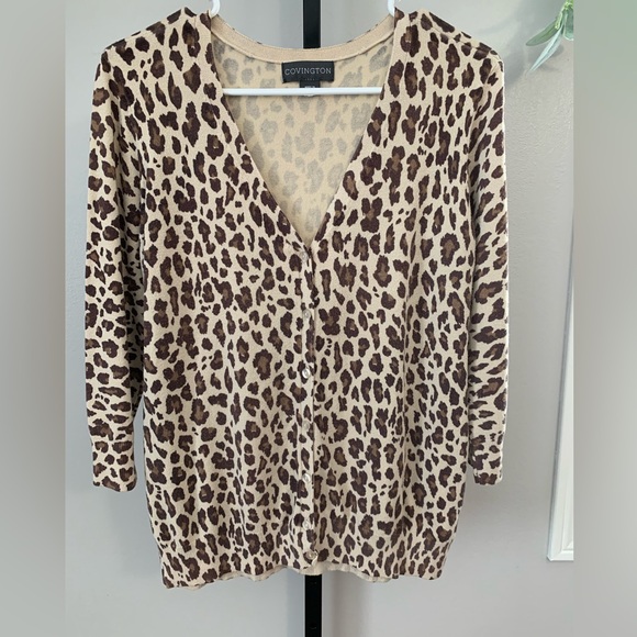 Covington Leopard Print Women's Cardigan - Picture 4 of 16
